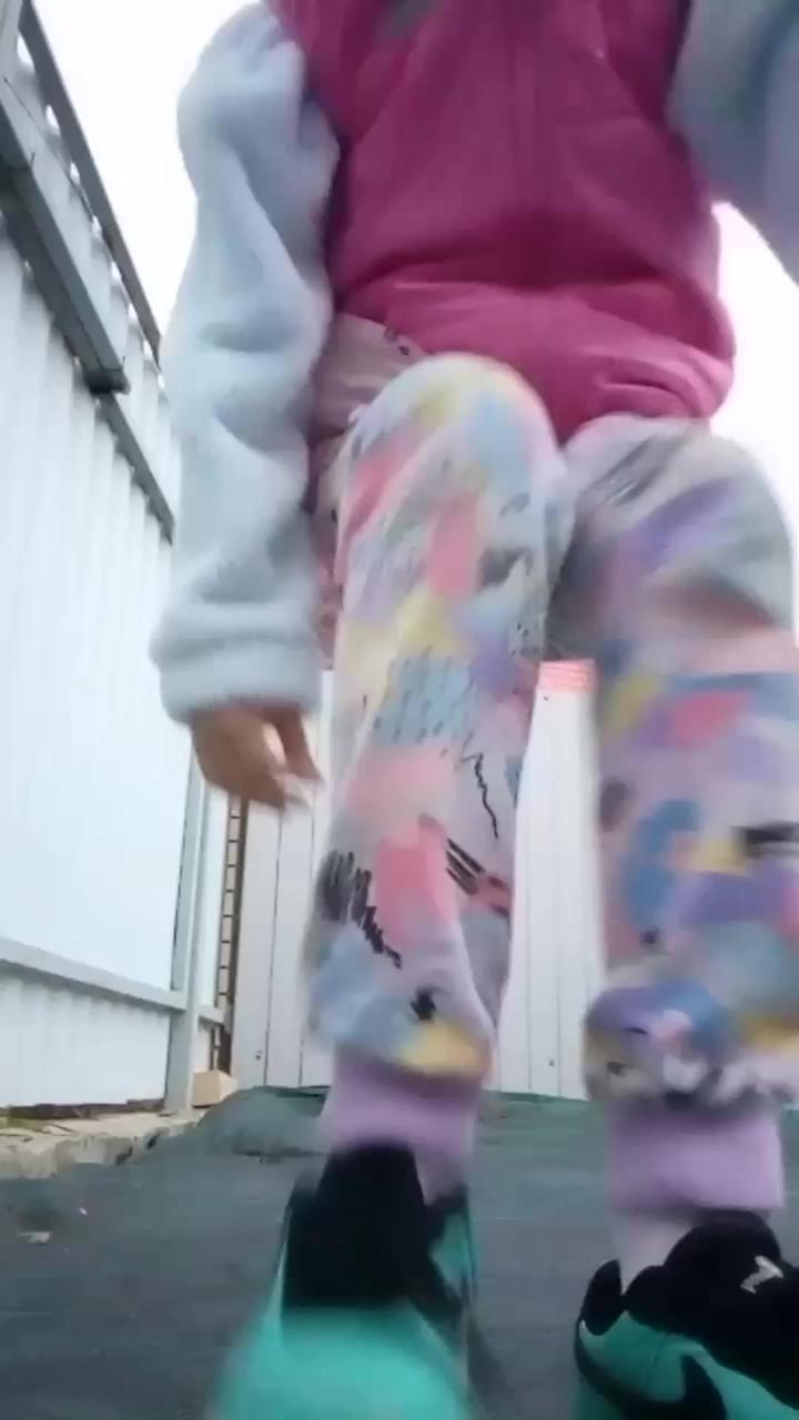 😄
