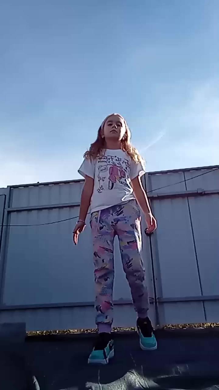 😄