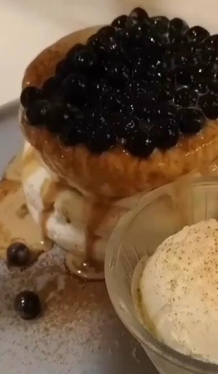 You have tried bubble tea, but have you tried this before?🎥：tanpopo2020