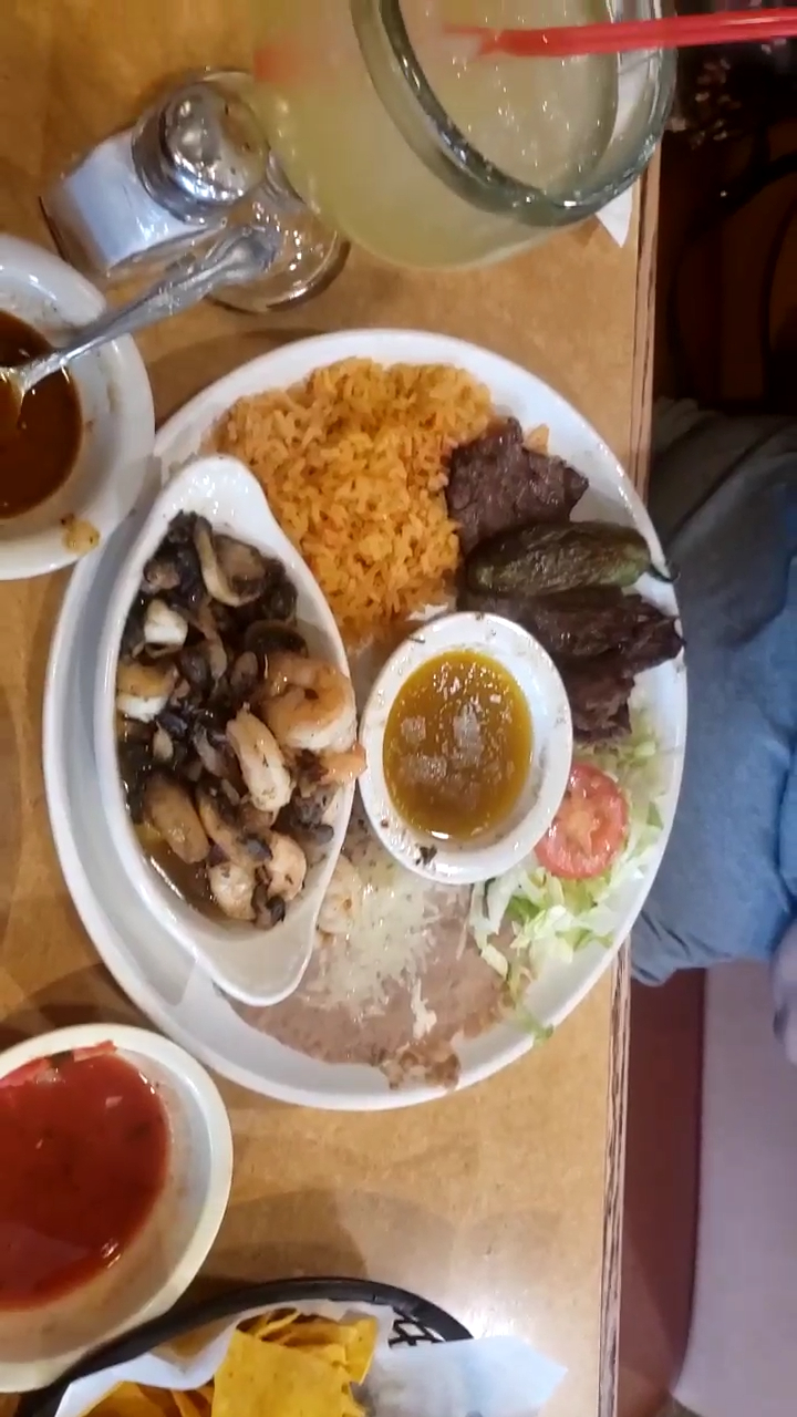 Delicious Mexican Food
#shrimp
#chicken
#steak